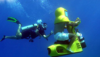 اسکوتر زیردریایی